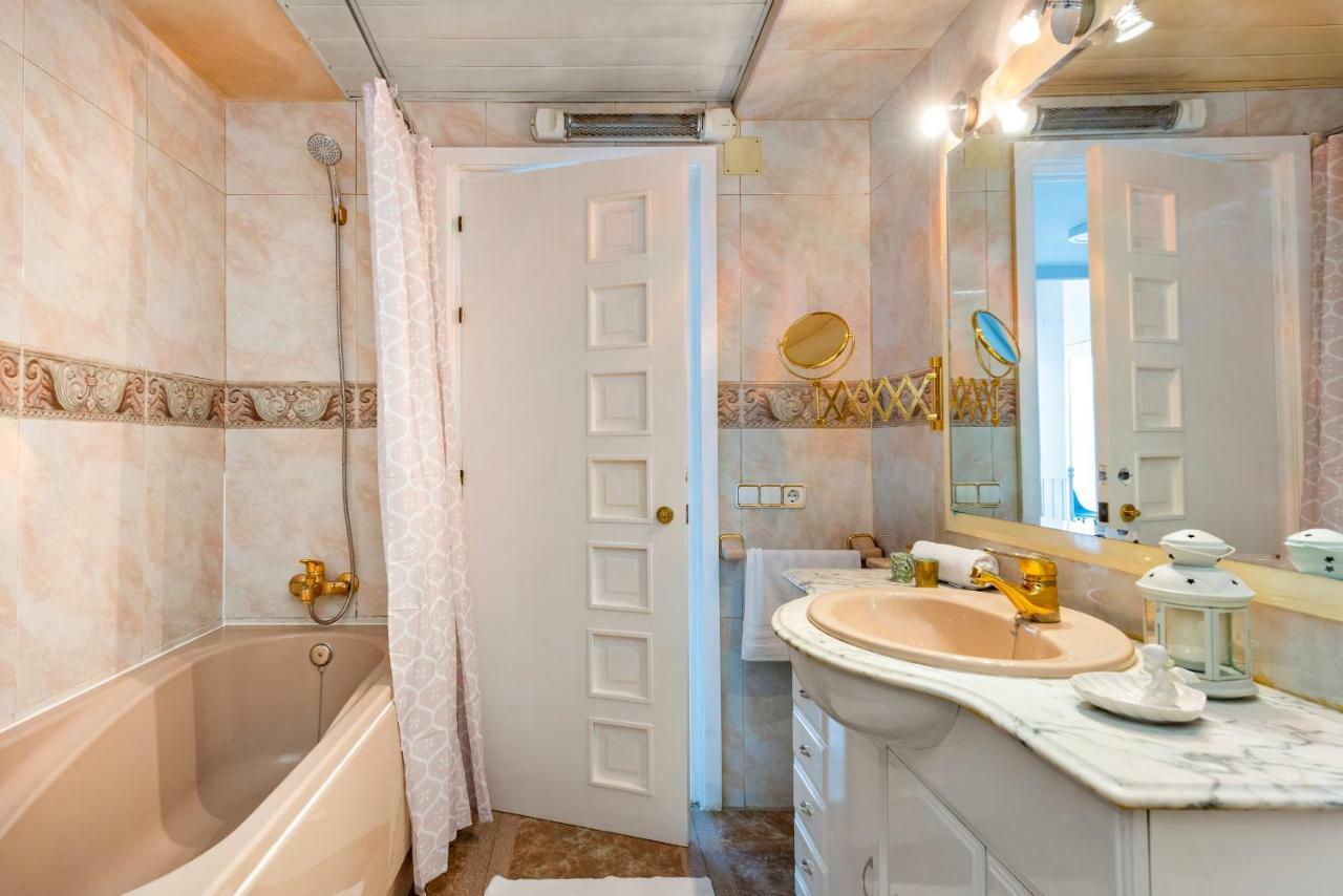 Hsh Suites Magdalena セビリア エクステリア 写真