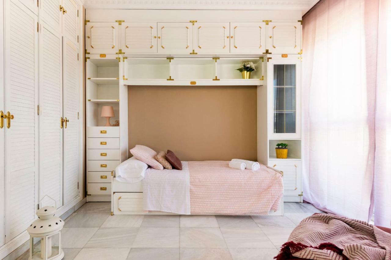 Hsh Suites Magdalena セビリア エクステリア 写真